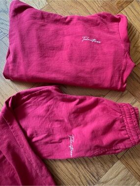 TALENTLESS Matching Red Sweatsuit (Unisex)